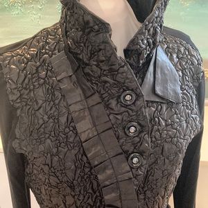 Lightweight detailed jacket